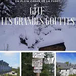 Les Grandes Gouttes