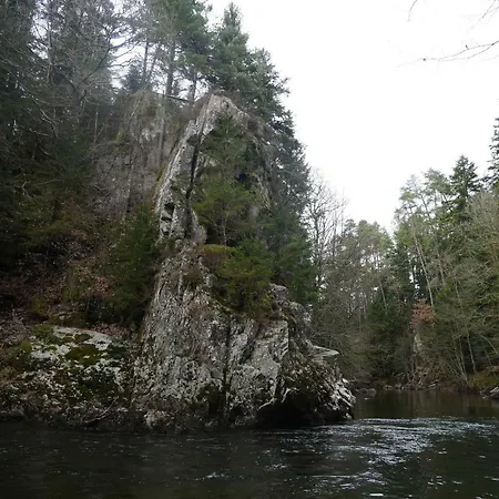 Les Grandes Gouttes Hébergement de vacances *