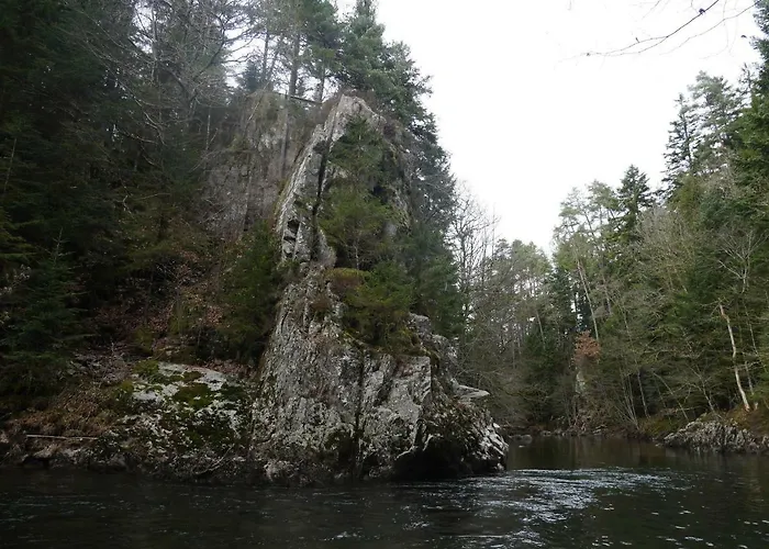 Les Grandes Gouttes 度假居 *